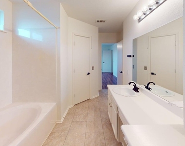 15209 Mimebark Way - Photo Thumbnail 14