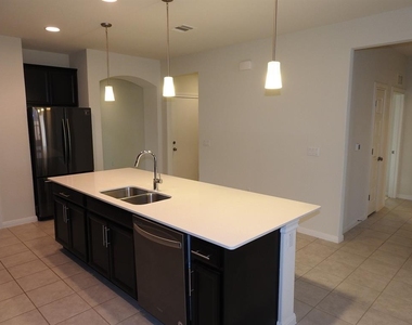 9903 Quercia Dr - Photo Thumbnail 7