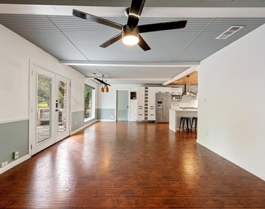 1003 Minda Dr - Photo Thumbnail 18