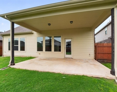 348 Vista Gardens Dr - Photo Thumbnail 22