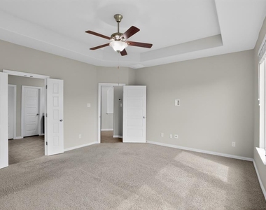 348 Vista Gardens Dr - Photo Thumbnail 14