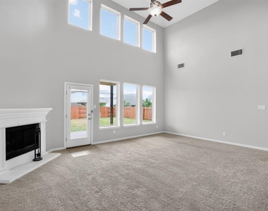 348 Vista Gardens Dr - Photo Thumbnail 7
