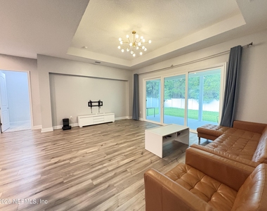 104 Linda Lake Lane - Photo Thumbnail 4