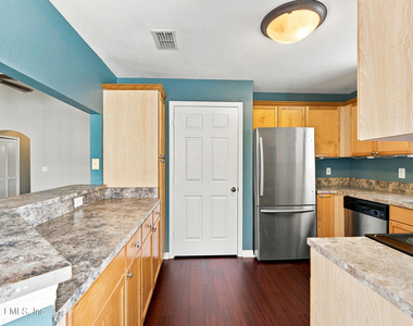 10961 Burnt Mill Road - Photo Thumbnail 15