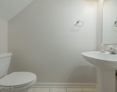 12311 Kensington Lakes Drive - Photo Thumbnail 10