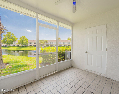 12311 Kensington Lakes Drive - Photo Thumbnail 9