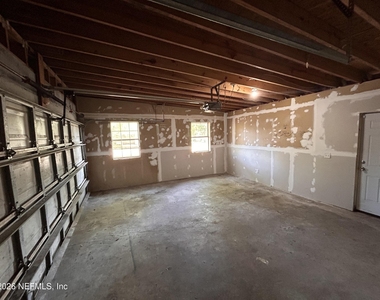 1648 N Loyola Drive - Photo Thumbnail 6