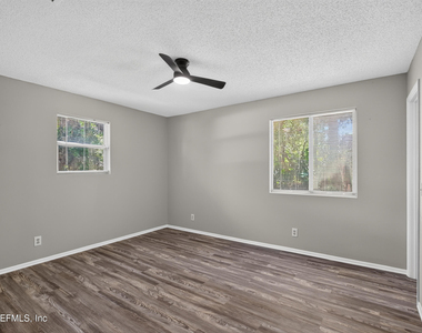 417 S Pine Avenue - Photo Thumbnail 37