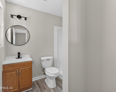 417 S Pine Avenue - Photo Thumbnail 40