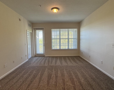 11251 Campfield Drive - Photo Thumbnail 6