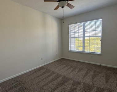 11251 Campfield Drive - Photo Thumbnail 8