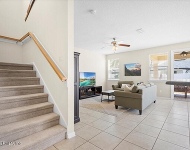 12174 Wynfeild Lakes Circle - Photo Thumbnail 24
