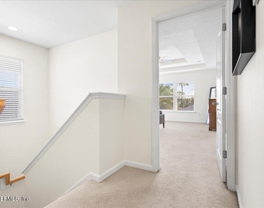 12174 Wynfeild Lakes Circle - Photo Thumbnail 14