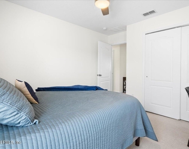 12174 Wynfeild Lakes Circle - Photo Thumbnail 31