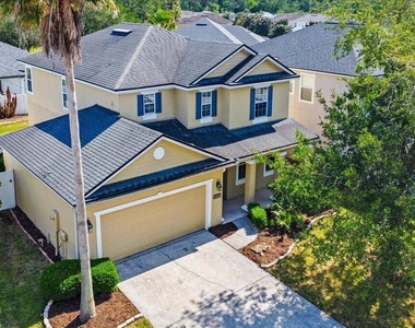 12174 Wynfeild Lakes Circle - Photo Thumbnail 2