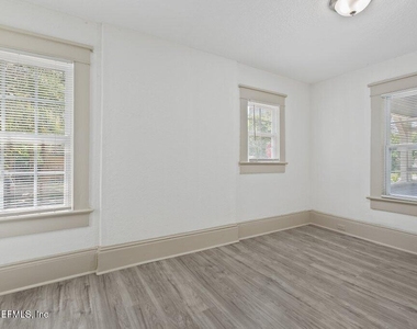 3058 Rosselle Street - Photo Thumbnail 22