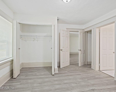 3058 Rosselle Street - Photo Thumbnail 27