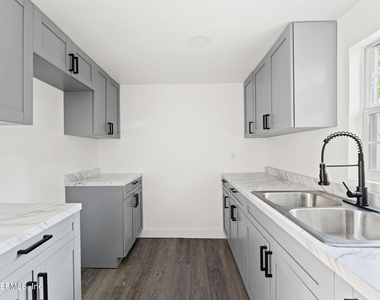 3142 3rd St Circle - Photo Thumbnail 8