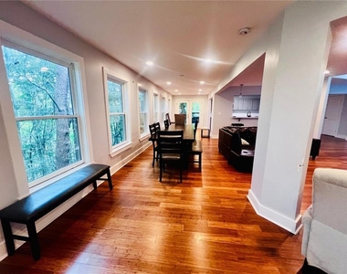 235 Moss Overlook Road - Photo Thumbnail 8