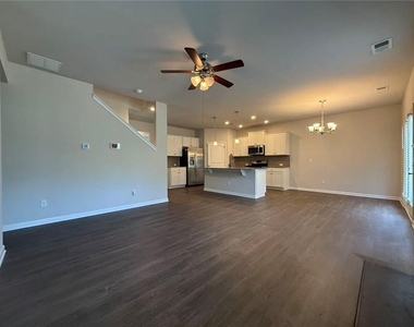 173 Wayside Terrace - Photo Thumbnail 10