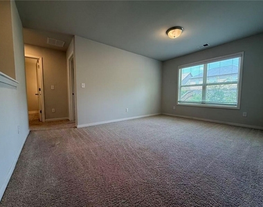 173 Wayside Terrace - Photo Thumbnail 21