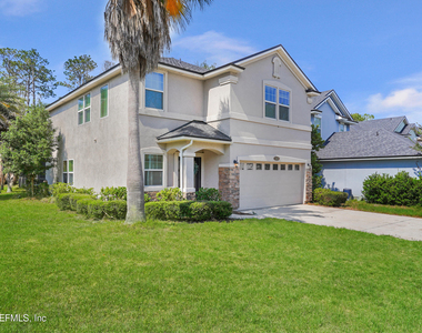 352 Silver Glen Avenue - Photo Thumbnail 2