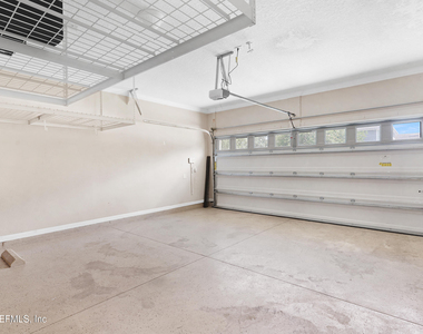 352 Silver Glen Avenue - Photo Thumbnail 20