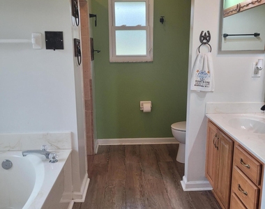 906 County Road 217 - Photo Thumbnail 23