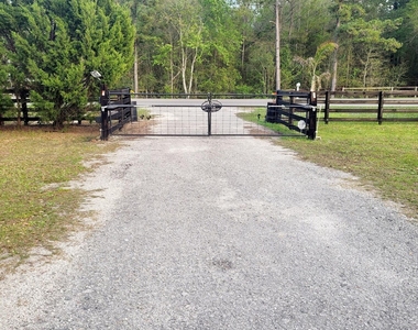 906 County Road 217 - Photo Thumbnail 32