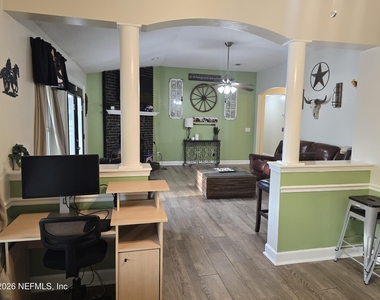 906 County Road 217 - Photo Thumbnail 13