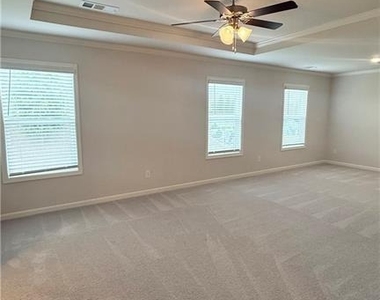 5295 Blue Mountain Lane - Photo Thumbnail 26