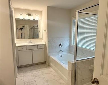 5295 Blue Mountain Lane - Photo Thumbnail 30