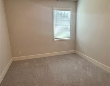 5295 Blue Mountain Lane - Photo Thumbnail 37