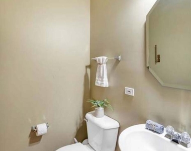 143 Monarch Drive - Photo Thumbnail 8