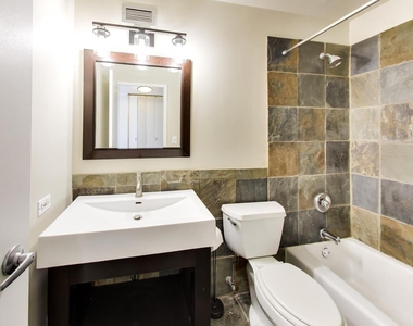 440 N Wabash Avenue - Photo Thumbnail 17