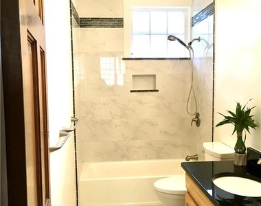 232 Sydney Street - Photo Thumbnail 10