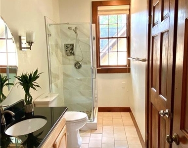 232 Sydney Street - Photo Thumbnail 7