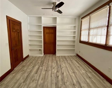 232 Sydney Street - Photo Thumbnail 5