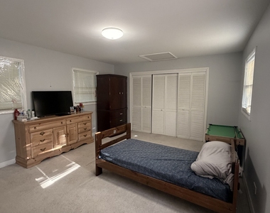 34734 N Long Avenue - Photo Thumbnail 16