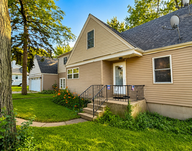 34734 N Long Avenue - Photo Thumbnail 1