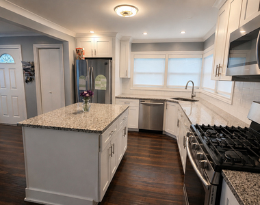 34734 N Long Avenue - Photo Thumbnail 4