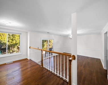97 E Harbor Drive - Photo Thumbnail 9
