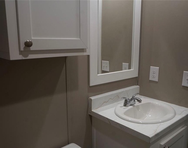 210 Woodland Street - Photo Thumbnail 17