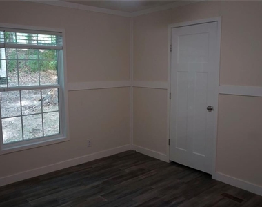 210 Woodland Street - Photo Thumbnail 14