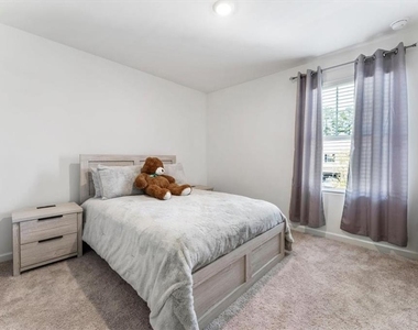 2359 Argento Circle - Photo Thumbnail 45