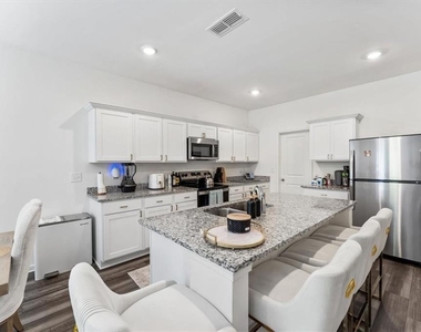2359 Argento Circle - Photo Thumbnail 17