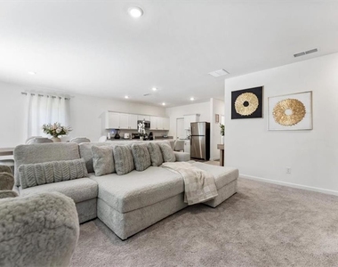 2359 Argento Circle - Photo Thumbnail 9