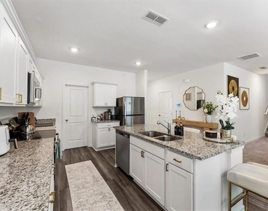 2359 Argento Circle - Photo Thumbnail 25