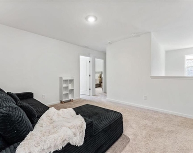 2359 Argento Circle - Photo Thumbnail 32