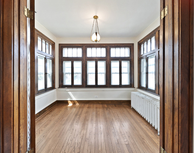 616 Circle Avenue - Photo Thumbnail 4